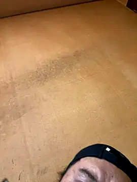 Snapshot of punk0805 chatting on September 2025 04:29:01 AM punk0805 online show from September 2025 04:29:01 AM