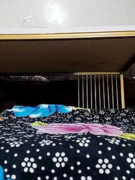 pearl7979 online show from February 2025 09:54:01 PM