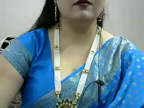 Snapshot of Shruti_139 chatting on January 2025 06:55:02 PM Shruti 139 online show from January 2025 06:55:02 PM