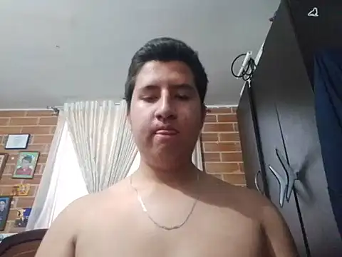 greeneyes999999999999 online show from October 2025 09:46:01 PM