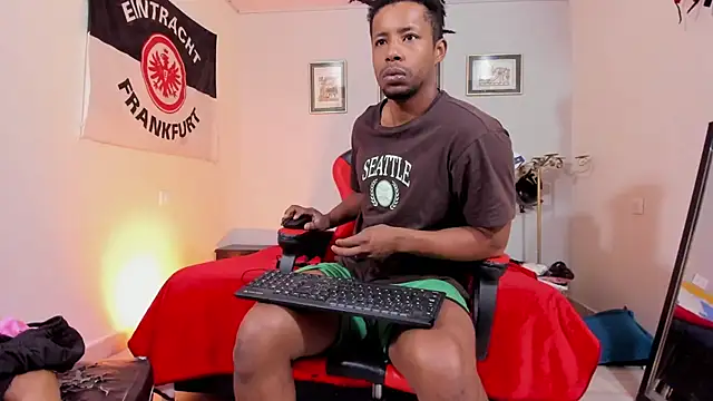 AlejoKhalifa  online show from September 2025 10:37:01 AM