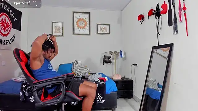 AlejoKhalifa  online show from November 2025 02:17:02 AM