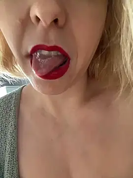 Yourdirtybitch online show from February 2025 05:57:02 AM