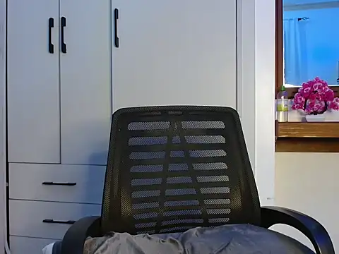 queencydoll online show from January 2026 09:42:02 PM