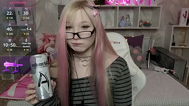 MeowkaKitty online show from March 2026 01:42:02 AM