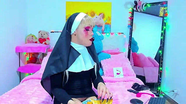 Snapshot of Candy_Candy__ chatting on October 2025 10:44:02 PM Candy Candy online show from October 2025 10:44:02 PM