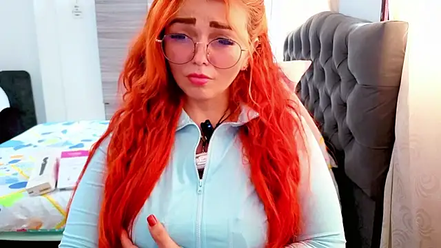 Snapshot of Alexatexa2929 chatting on February 2026 08:02:01 PM Alexatexa2929 online show from February 2026 08:02:01 PM