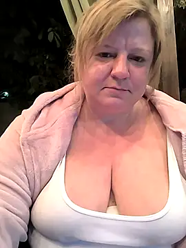 jusichka online show from September 2025 04:55:02 PM