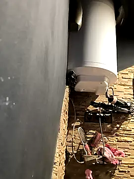 jusichka online show from April 2026 07:58:01 PM