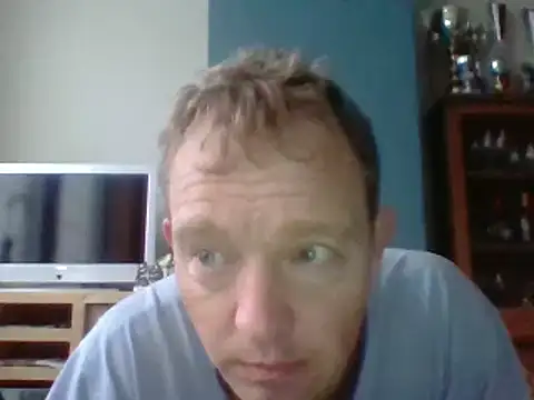Snapshot of bertolini chatting on December 2024 07:54:01 AM bertolini online show from December 2024 07:54:01 AM