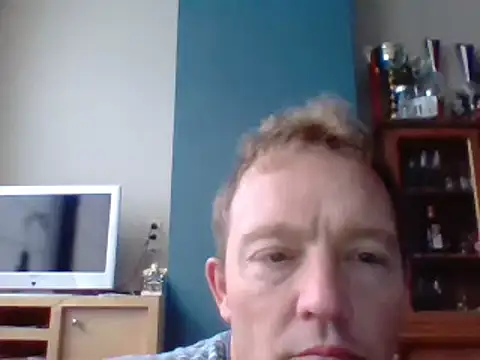 Snapshot of bertolini chatting on January 2025 08:22:01 AM bertolini online show from January 2025 08:22:01 AM