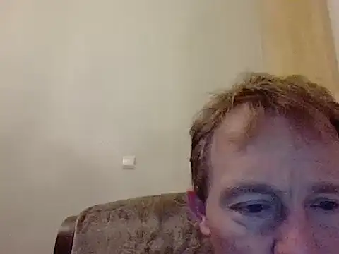 Snapshot of bertolini chatting on January 2025 09:29:01 PM bertolini online show from January 2025 09:29:01 PM