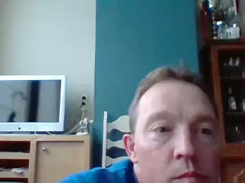 Snapshot of bertolini chatting on March 2025 05:07:02 PM bertolini online show from March 2025 05:07:02 PM