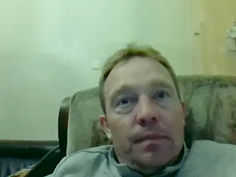Snapshot of bertolini chatting on March 2025 09:16:02 PM bertolini online show from March 2025 09:16:02 PM