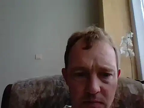 Snapshot of bertolini chatting on March 2025 06:47:02 AM bertolini online show from March 2025 06:47:02 AM
