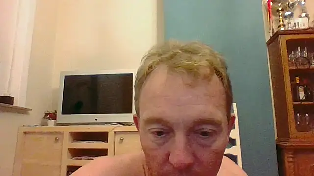Snapshot of bertolini chatting on September 2025 07:19:02 PM bertolini online show from September 2025 07:19:02 PM