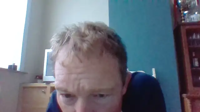 Snapshot of bertolini chatting on October 2025 06:32:02 AM bertolini online show from October 2025 06:32:02 AM