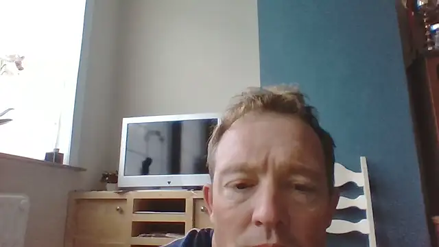 Snapshot of bertolini chatting on October 2025 06:33:01 AM bertolini online show from October 2025 06:33:01 AM