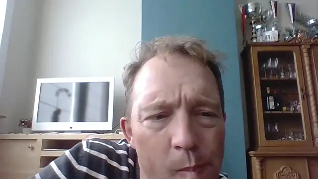 Snapshot of bertolini chatting on October 2025 02:07:01 PM bertolini online show from October 2025 02:07:01 PM