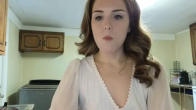 Snapshot of sexylilly69 chatting on February 2026 10:43:01 PM sexylilly69 online show from February 2026 10:43:01 PM