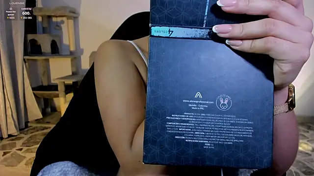 Snapshot of Zarah_Blare chatting on March 2025 12:36:01 AM Zarah Blare online show from March 2025 12:36:01 AM