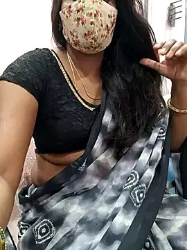 Snapshot of indian-adhaya chatting on February 2025 12:50:01 PM indian-adhaya online show from February 2025 12:50:01 PM