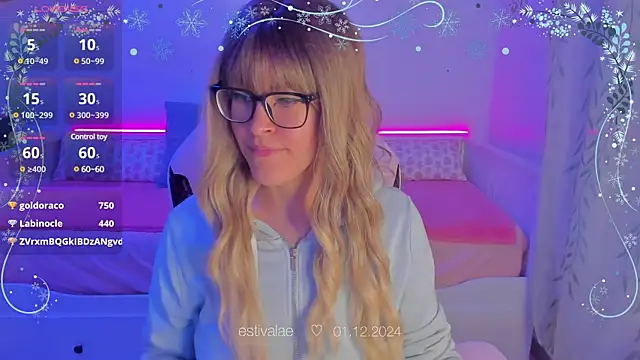 estivalae online show from December 2024 07:36:01 PM