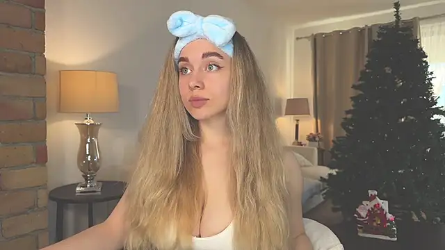 hotexclusive  online show from December 2024 07:04:01 AM