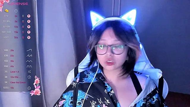 maydaykimmy online show from October 2025 10:14:02 PM