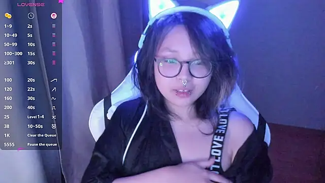 maydaykimmy online show from April 2026 09:34:02 PM