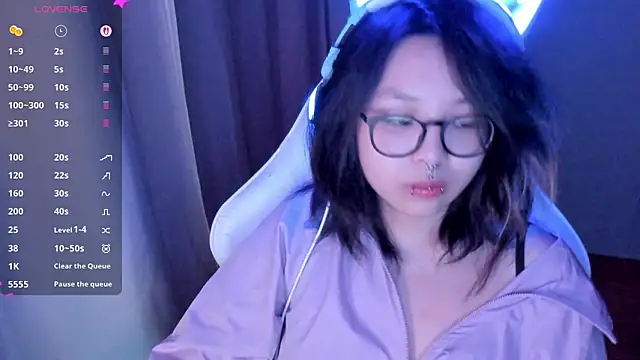 maydaykimmy online show from April 2026 01:18:02 AM