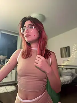 Evangeline Lawrence  online show from February 2025 07:17:01 PM