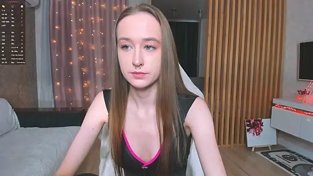 Sweett Monica online show from March 2025 05:13:01 PM