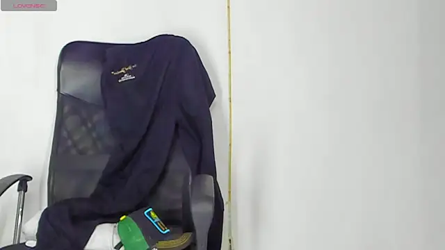 MikeRoss7777 online show from October 2025 10:08:02 PM