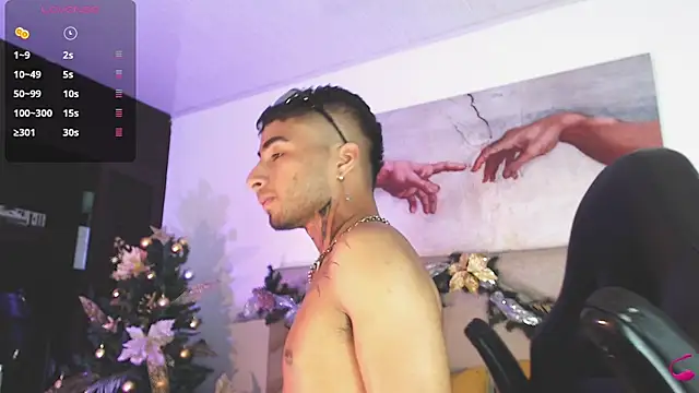 Snapshot of JuanCamiilo_66 chatting on December 2024 04:18:01 AM JuanCamiilo 66 online show from December 2024 04:18:01 AM
