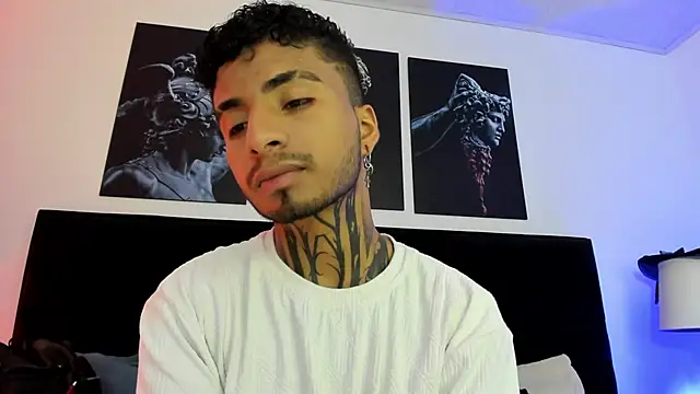 JuanCamiilo 66 online show from October 2025 02:46:02 AM