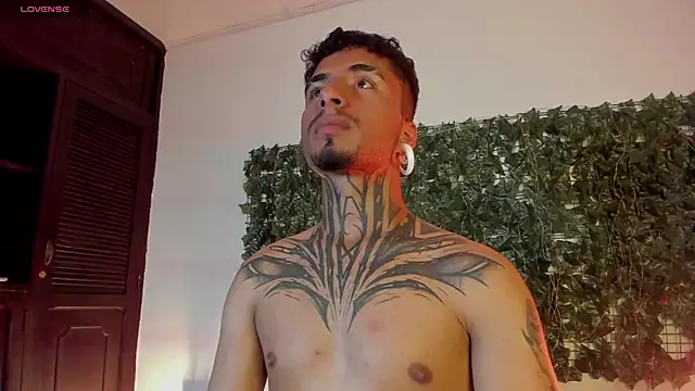 JuanCamiilo 66 online show from April 2026 03:09:02 AM