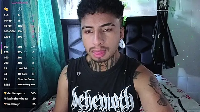 JuanCamiilo 66 online show from May 2026 04:04:02 PM