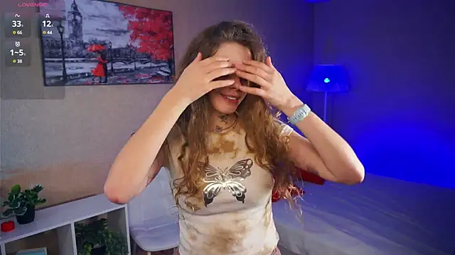 RayaNenlia online show from February 2025 05:49:02 AM