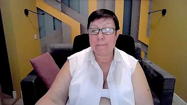 BarbaraTurners online show from February 2025 12:24:01 AM