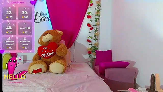 Snapshot of natashakissess chatting on December 2024 03:54:02 PM natashakissess online show from December 2024 03:54:02 PM