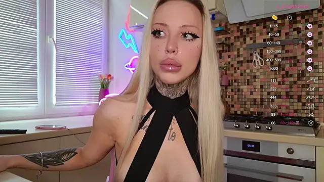 Snapshot of 2badforyou chatting on January 2025 11:55:01 AM 2badforyou online show from January 2025 11:55:01 AM