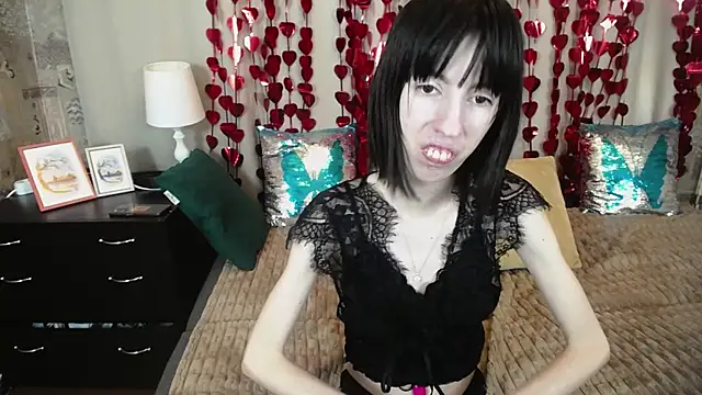 Unusual G online show from February 2025 12:39:02 PM