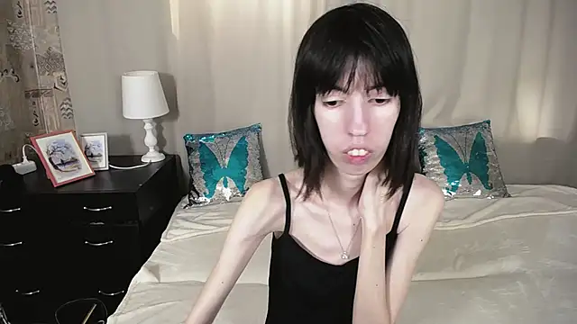 Unusual G online show from March 2025 09:12:02 AM