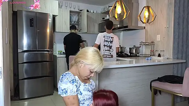 xalicesfantasyx online show from March 2025 07:27:02 PM