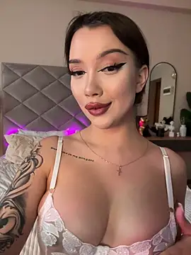 Snapshot of BamBam_XO chatting on February 2025 08:09:02 AM BamBam XO online show from February 2025 08:09:02 AM