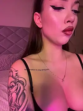 Snapshot of BamBam_XO chatting on March 2025 05:05:02 AM BamBam XO online show from March 2025 05:05:02 AM