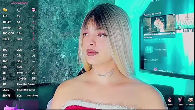 Emmaa Saenz  online show from December 2025 04:12:02 PM