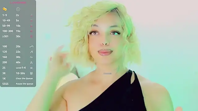 Emmaa Saenz  online show from March 2026 12:05:02 AM