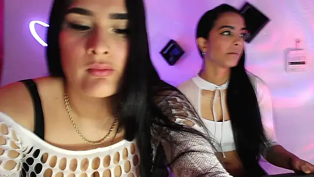 Snapshot of agatha_lovee chatting on March 2025 05:33:02 PM agatha lovee online show from March 2025 05:33:02 PM